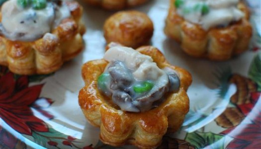 Vol-au-vent with Chicken BÃ©chamel Sauce